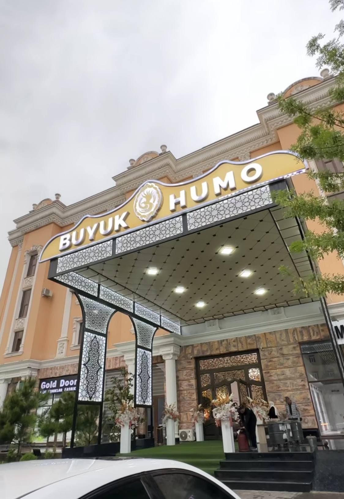 Buyuk Humo Restarani