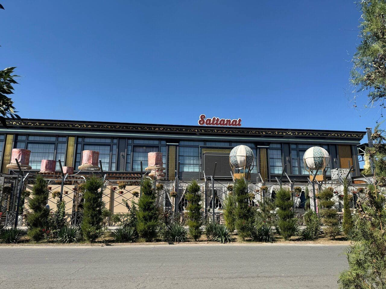 Saltanat Restaurant