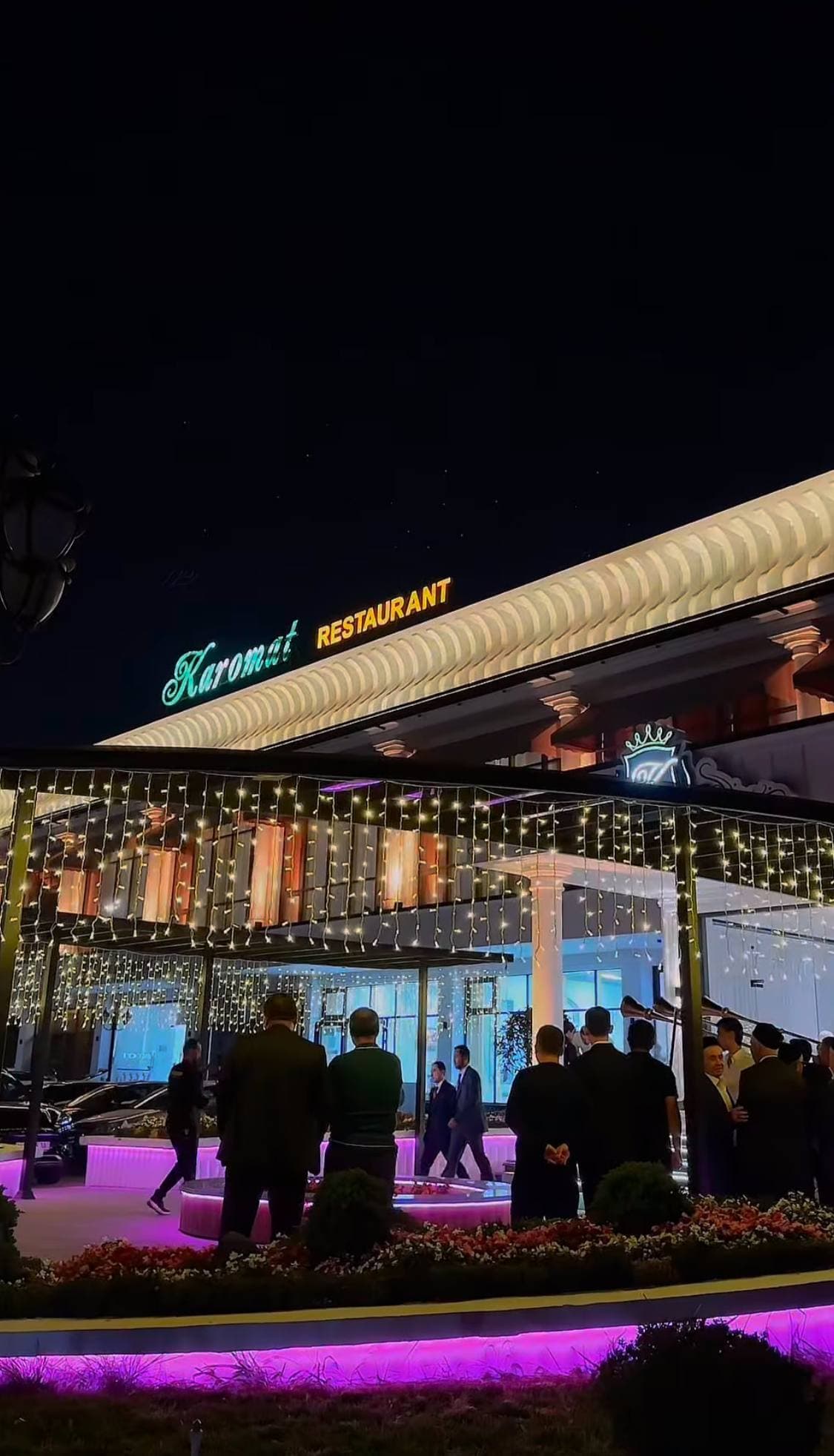 Karomat Restaurant