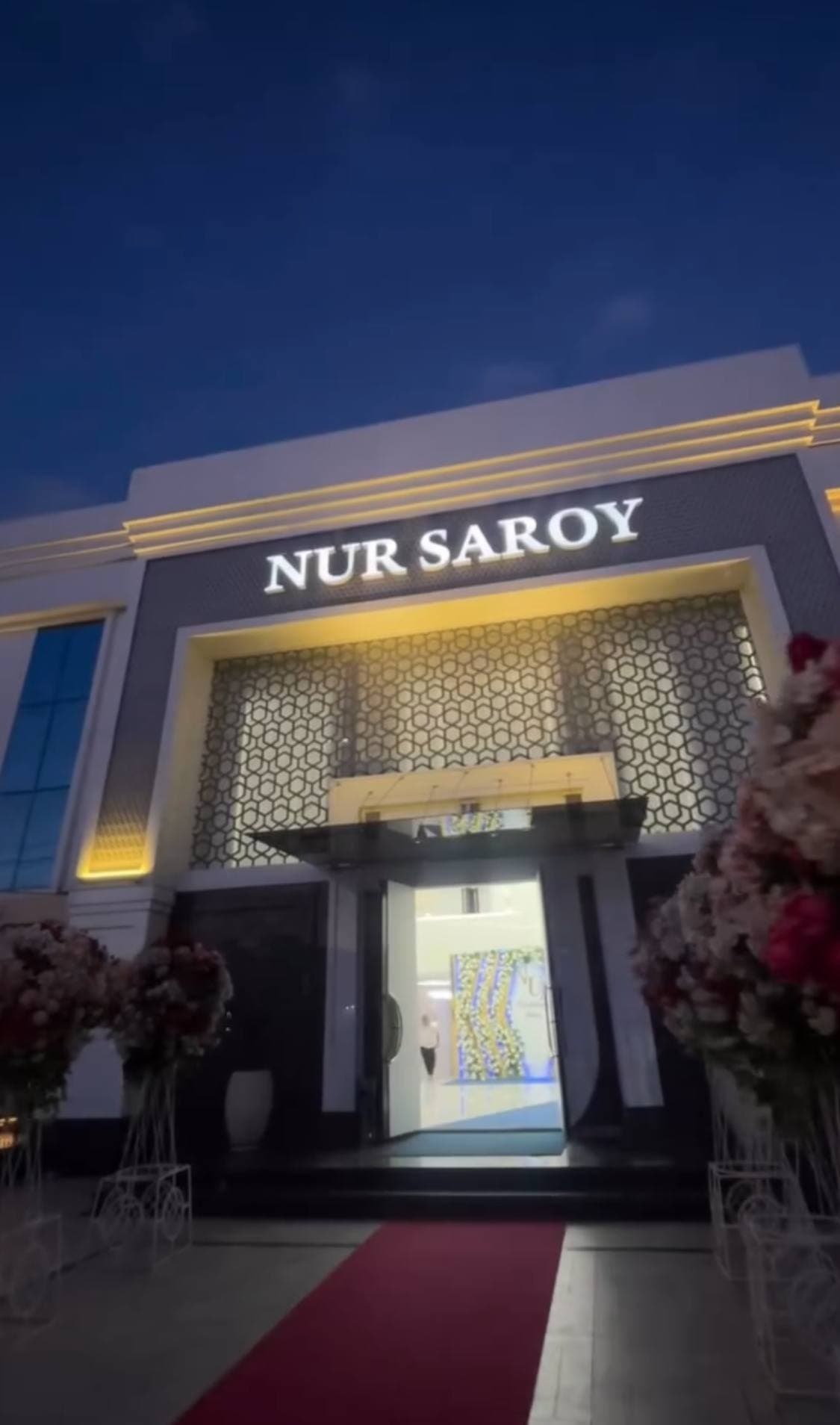 Nur Saroy Restaurant