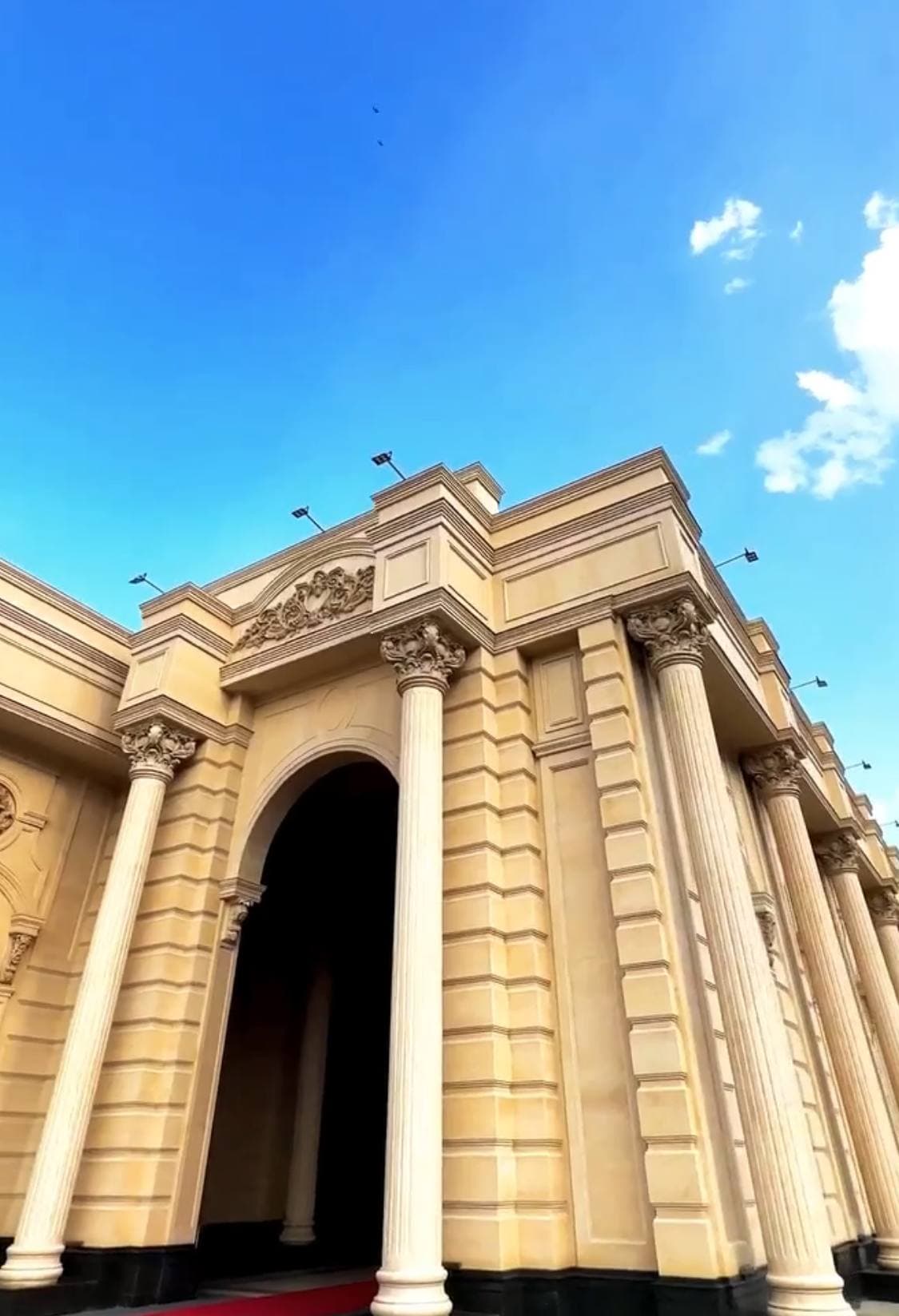 Yakkasaroy Palace