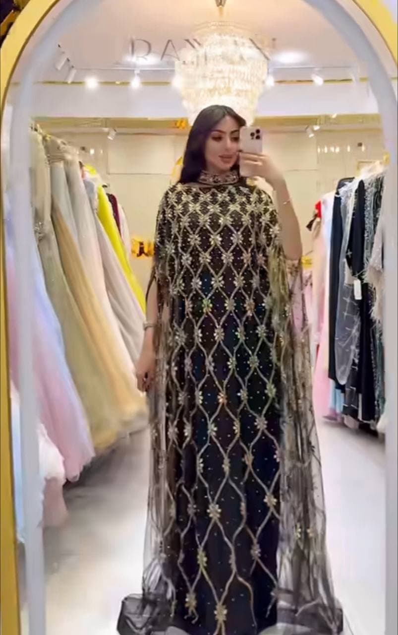Rayyan Shop Dress